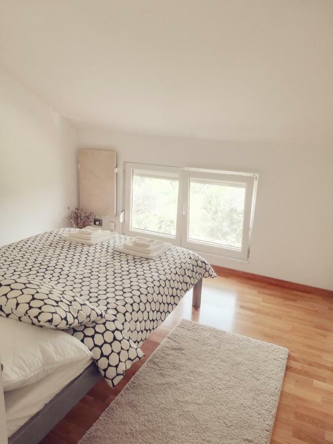 House For Rent Paola Villa Razanac Exterior photo