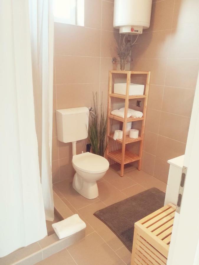 House For Rent Paola Villa Razanac Exterior photo